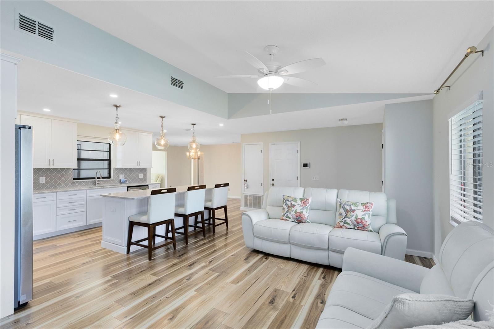 GARDEN LAKE ESTATES UNIT 2 - Residential