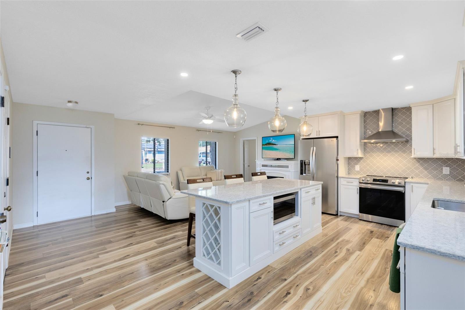 GARDEN LAKE ESTATES UNIT 2 - Residential