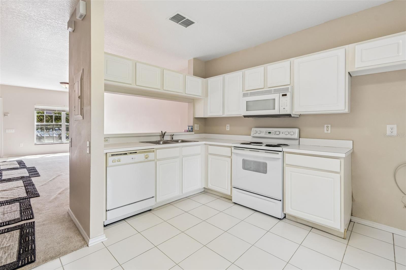 MEADOW POINTE PRCL 16 UNIT 02A - Residential