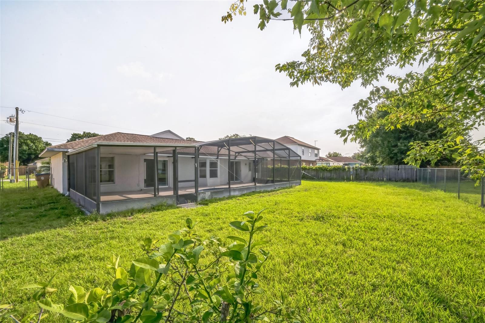 657 MCKINLEY COURT