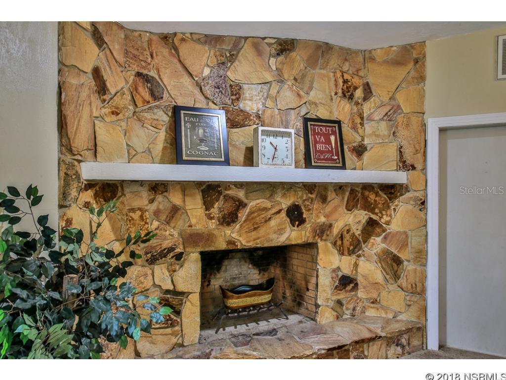 Howe & Currier - Residential