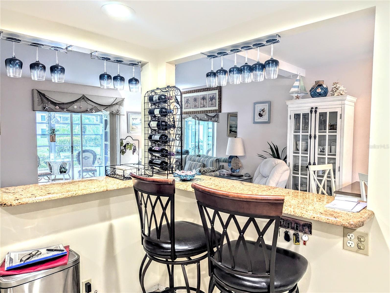 THE THIRD BAYSHORE - Residential