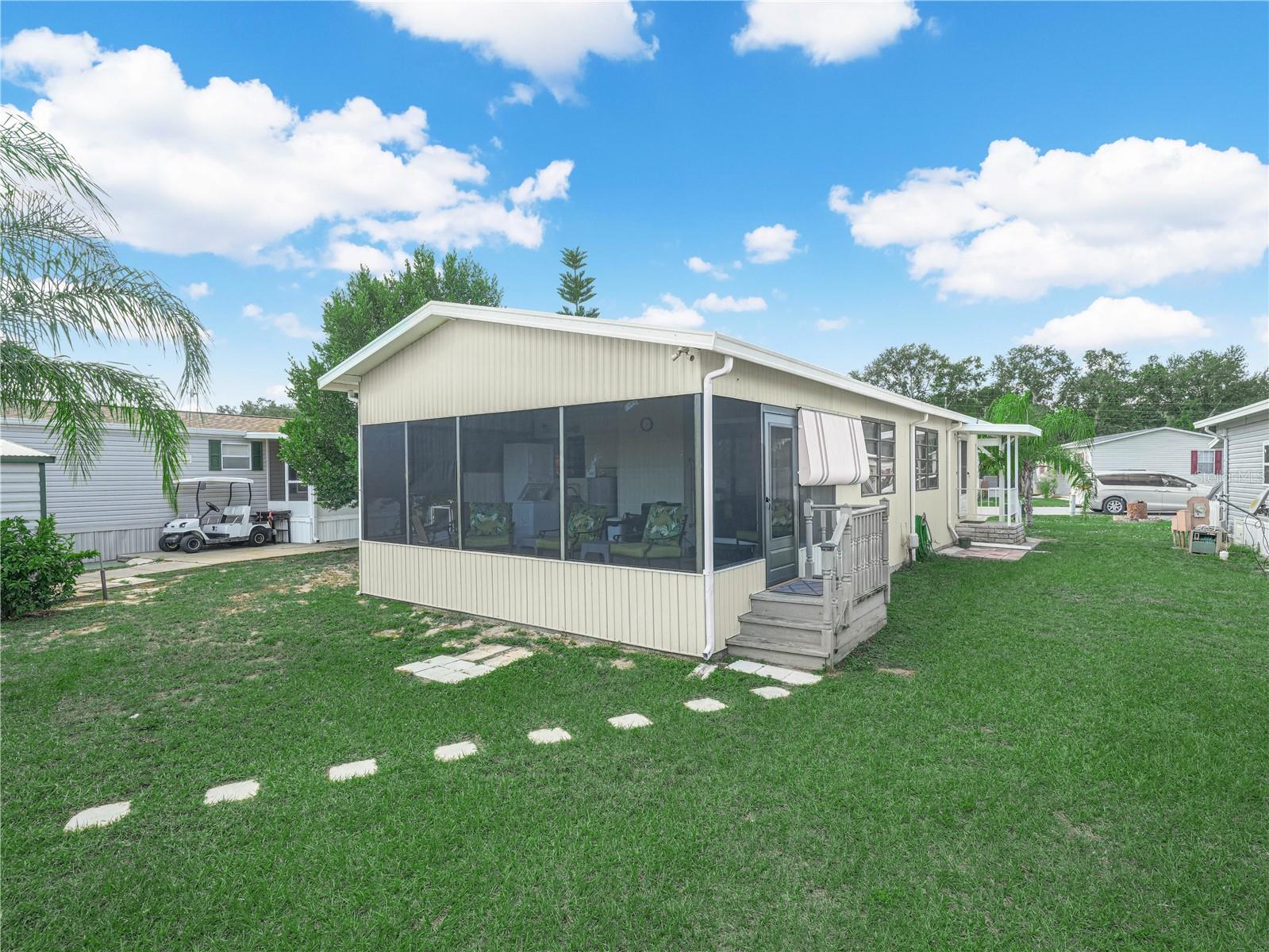 SADDLEBAG LAKE - Residential