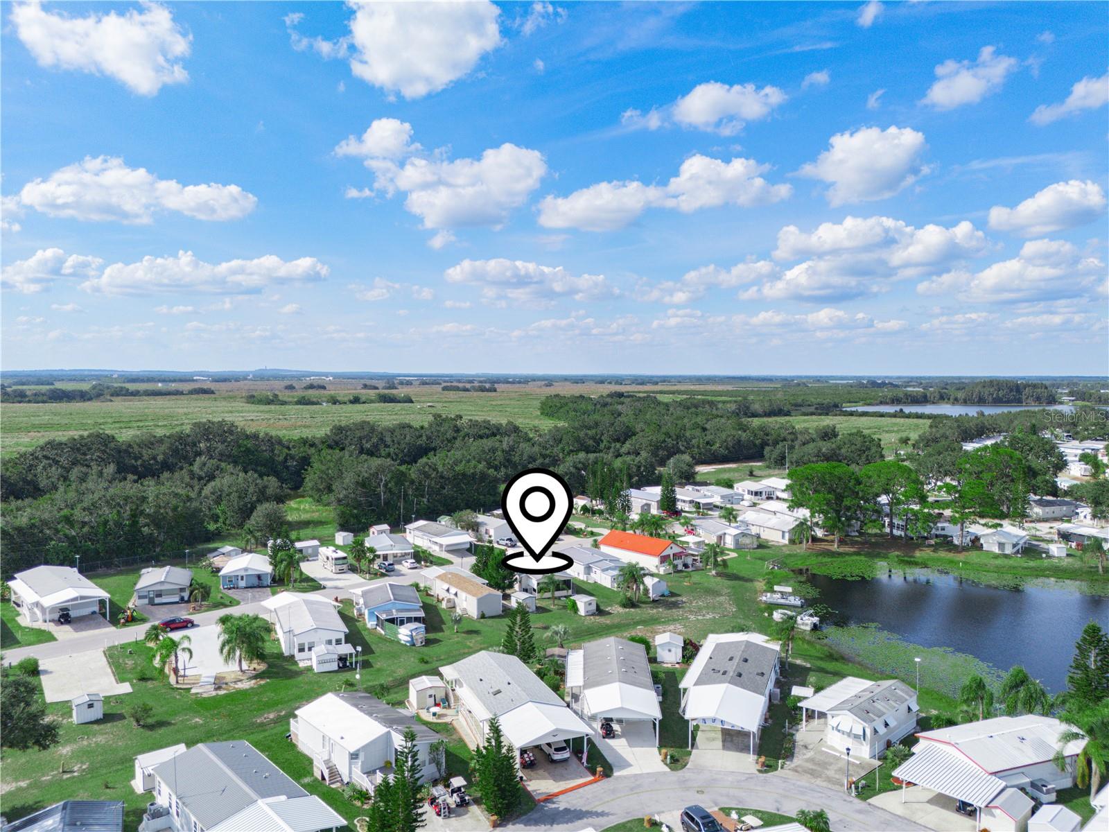 SADDLEBAG LAKE - Residential