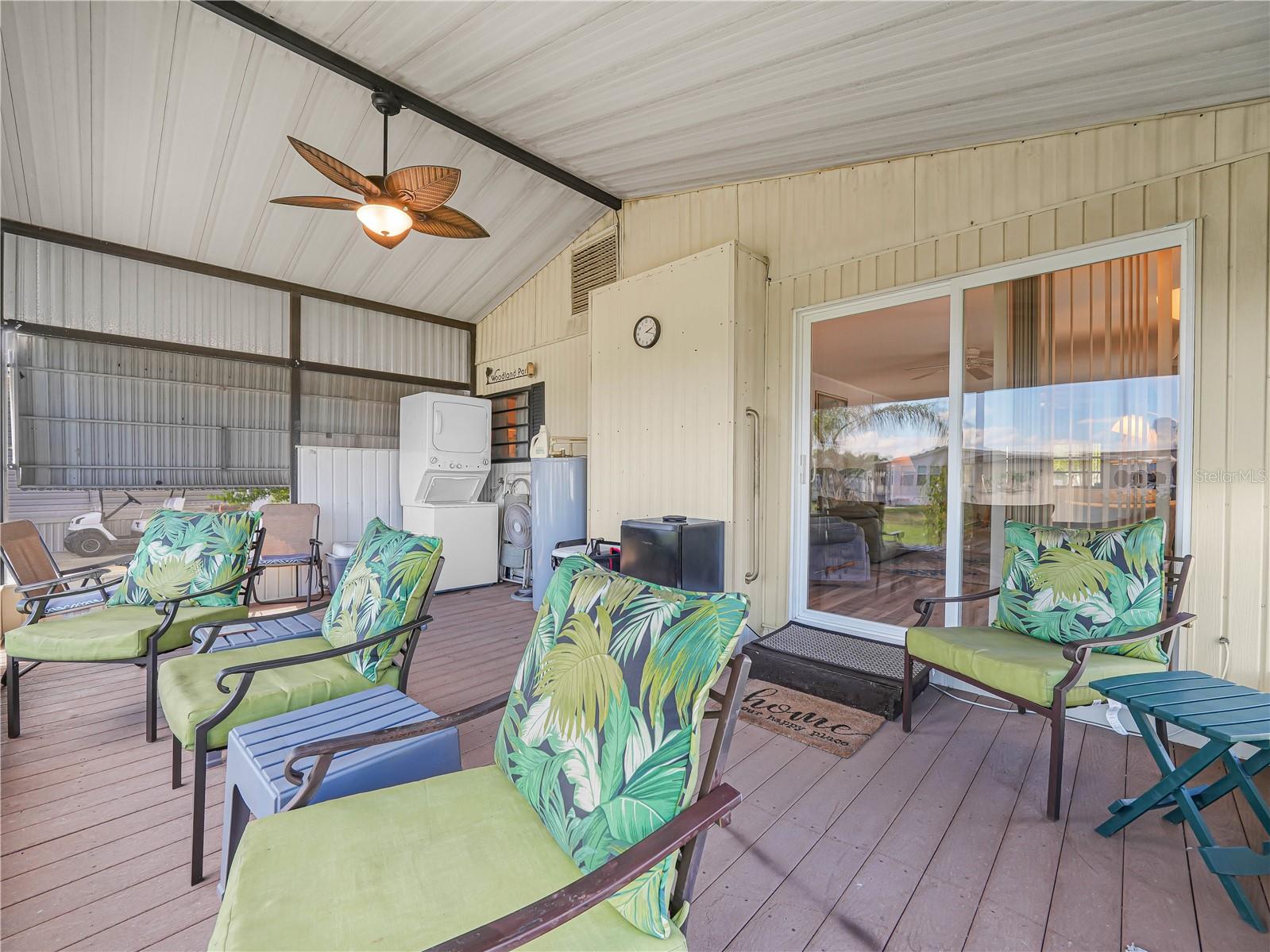 SADDLEBAG LAKE - Residential