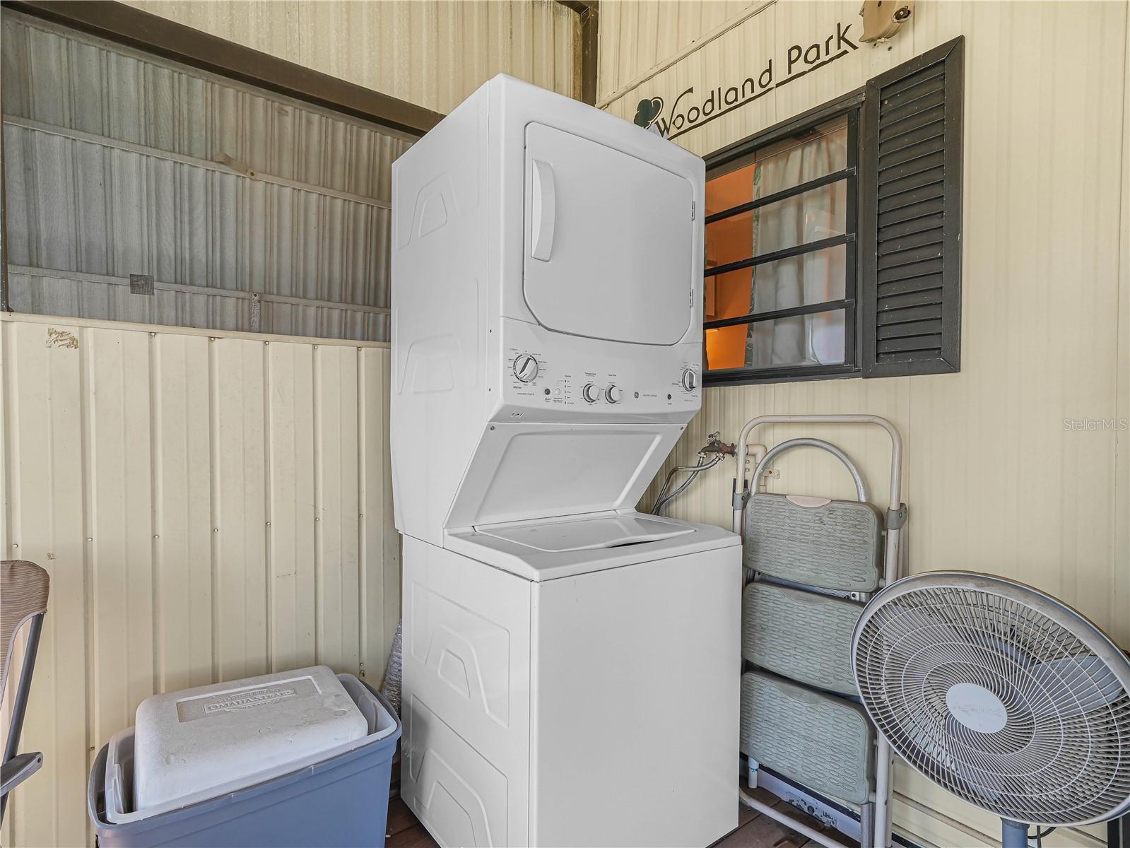 SADDLEBAG LAKE - Residential