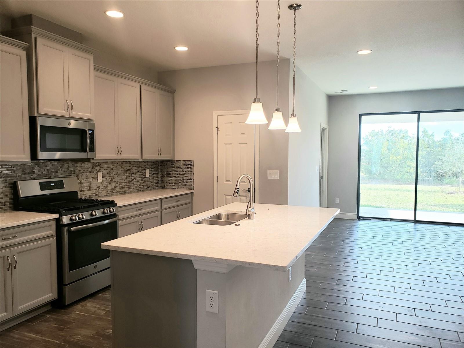 WATERSET PH 3C-1 - Residential Lease