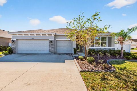 Photo of 12512 Brick Cobblestone Drive, Riverview, FL 33579 (MLS # TB8494183)
