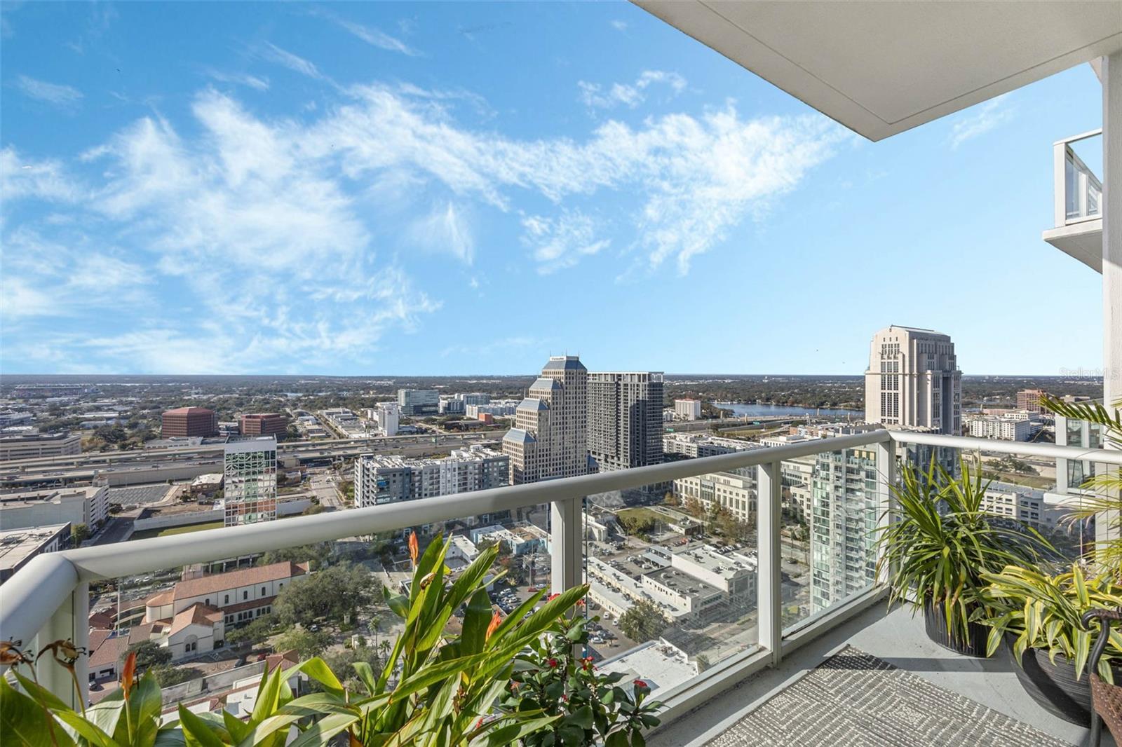 VUE/LK EOLA - Residential