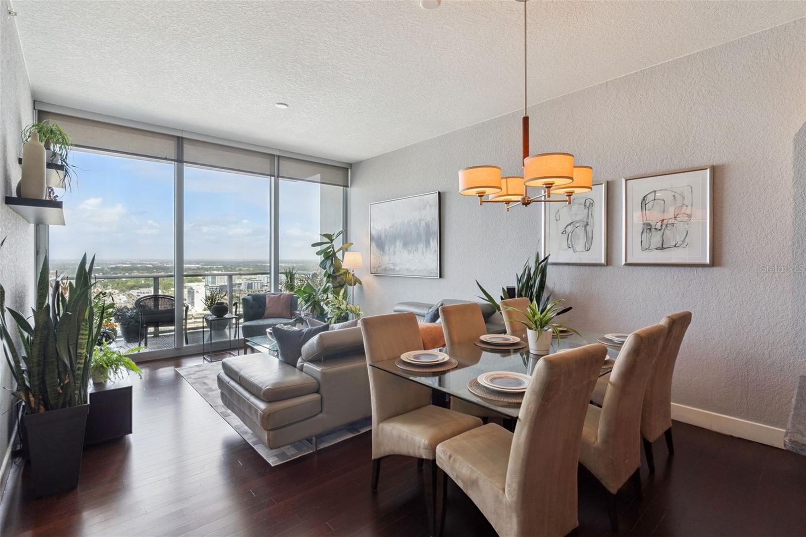 VUE/LK EOLA - Residential