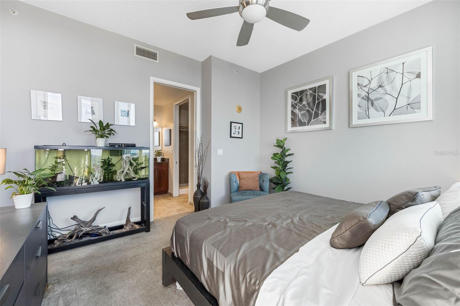 VUE/LK EOLA - Residential