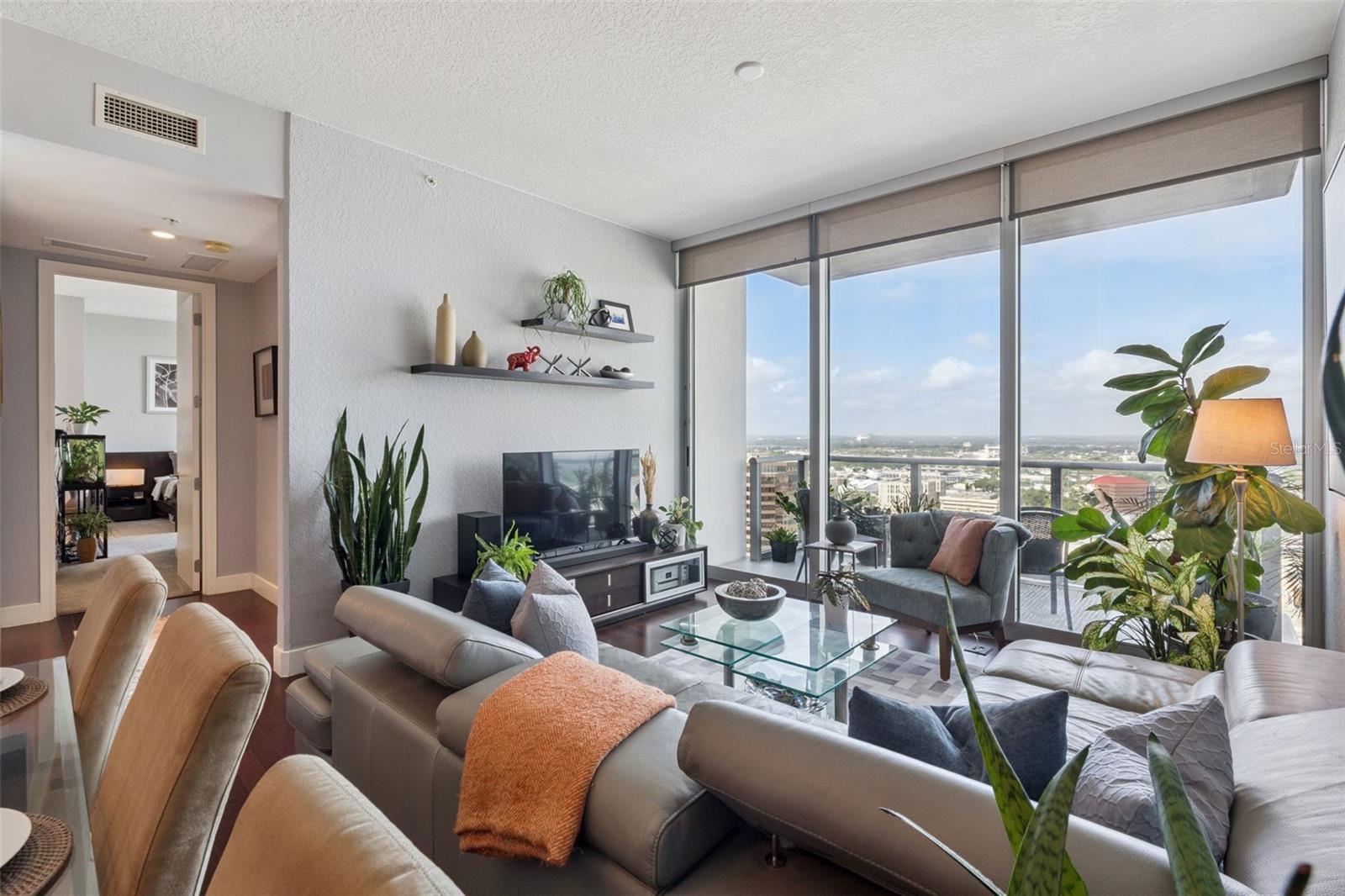 VUE/LK EOLA - Residential