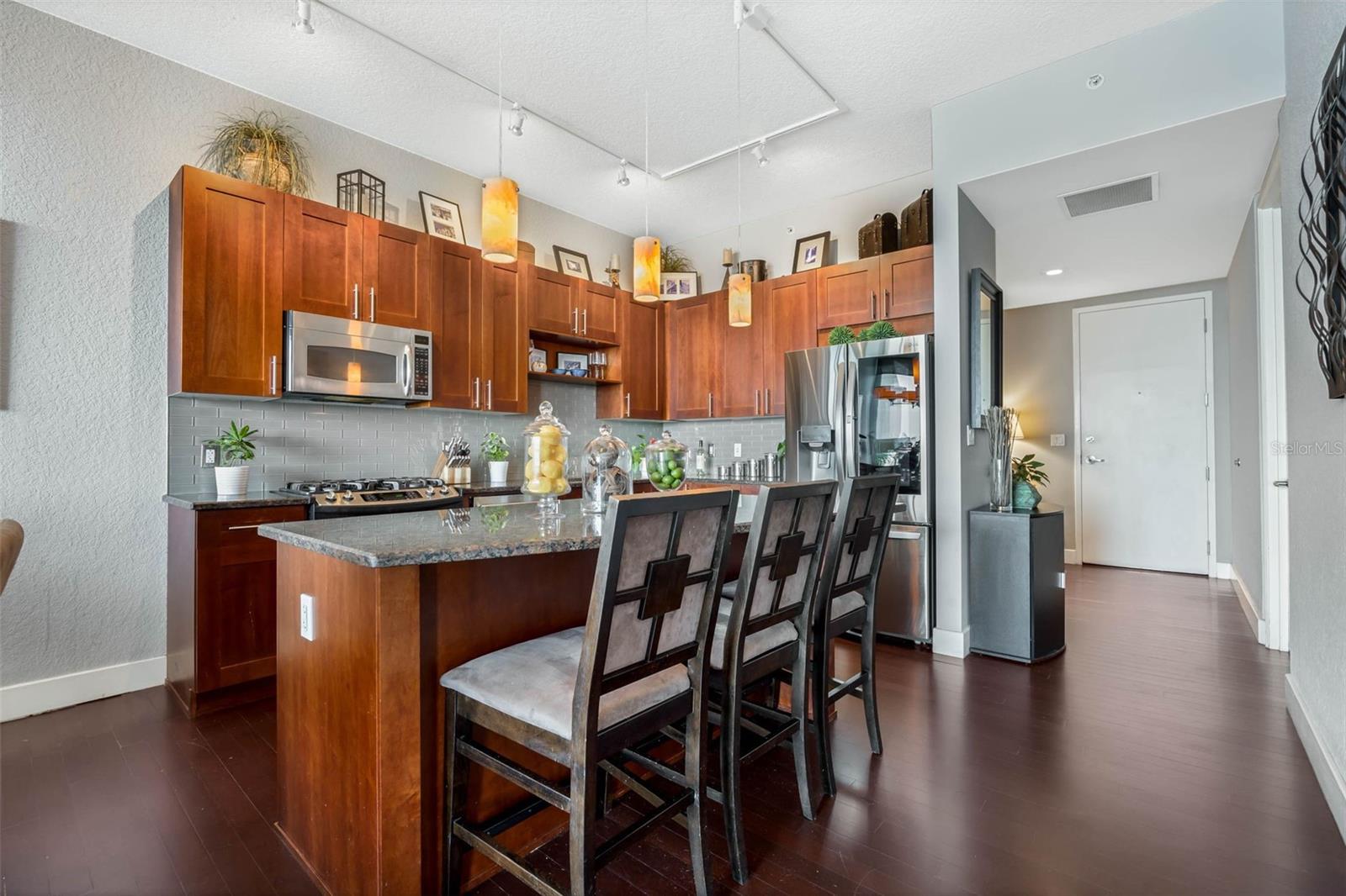 VUE/LK EOLA - Residential
