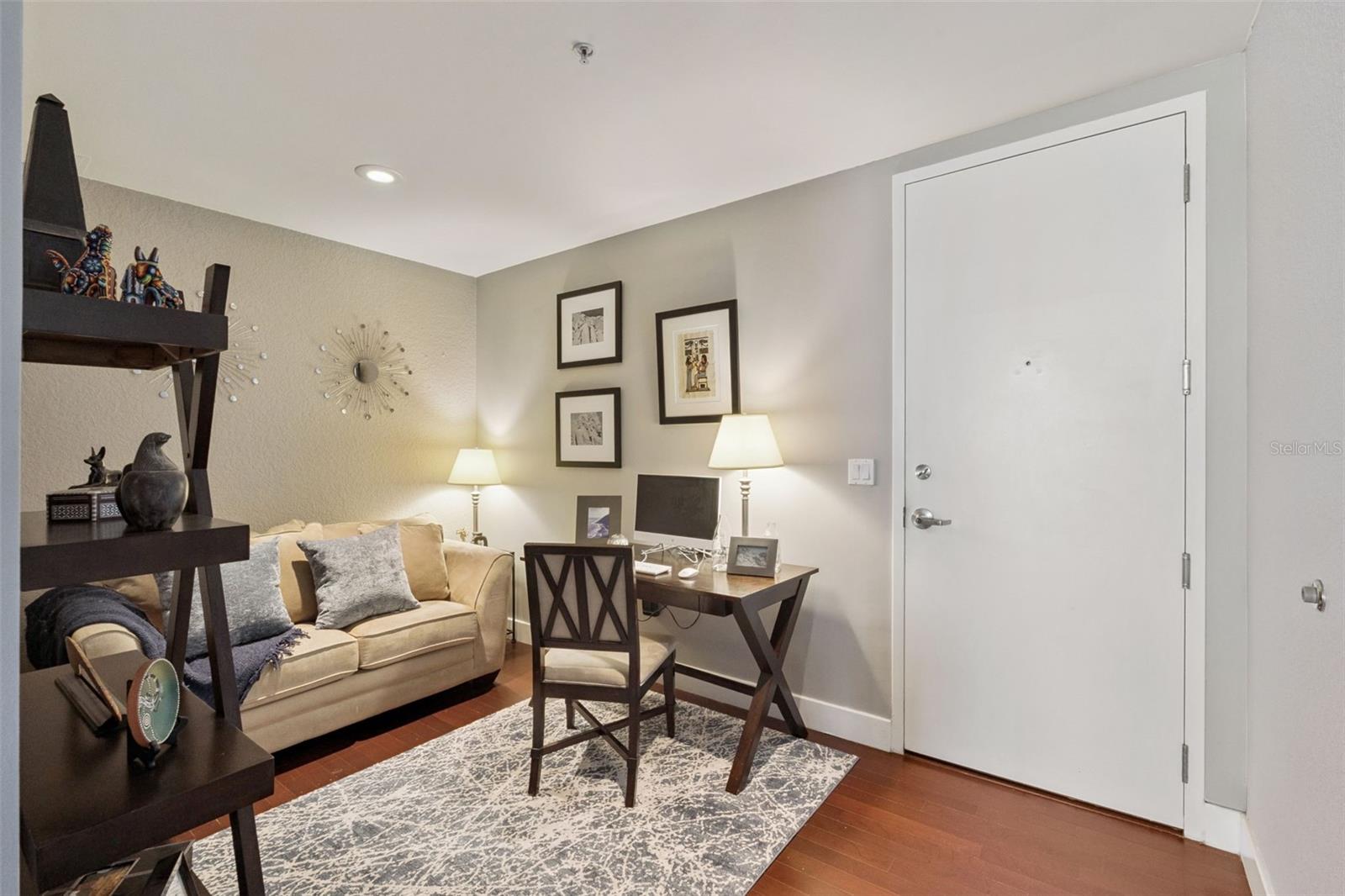 VUE/LK EOLA - Residential