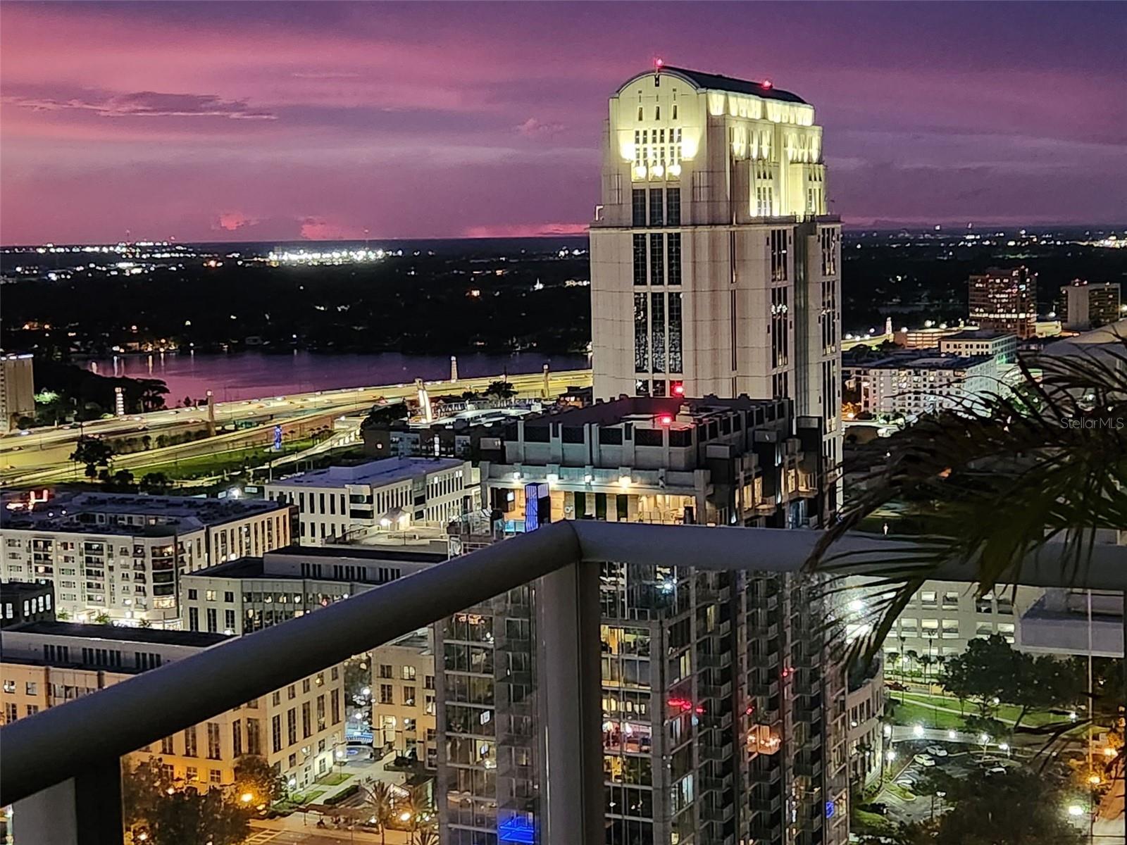 VUE/LK EOLA - Residential