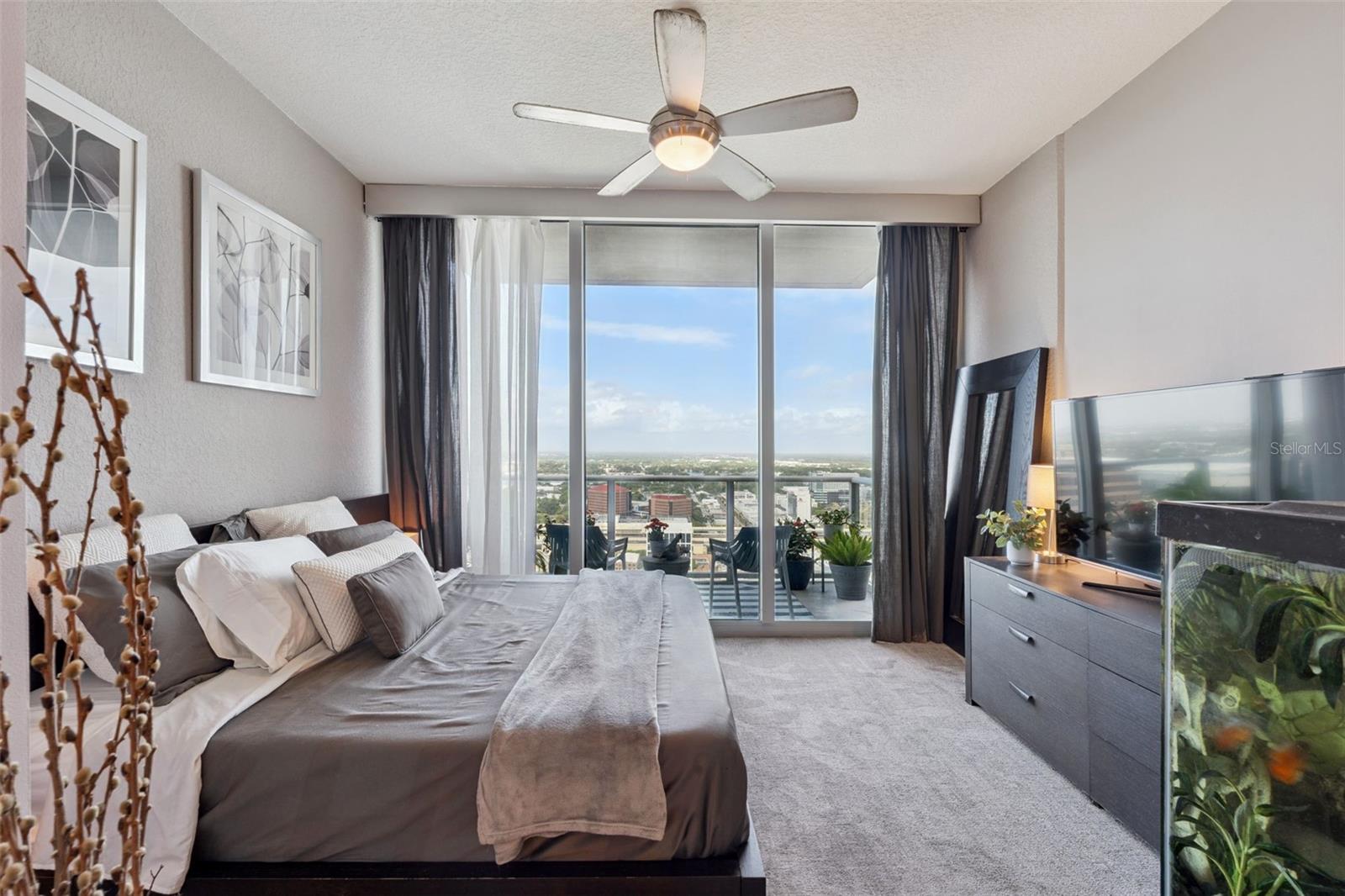VUE/LK EOLA - Residential