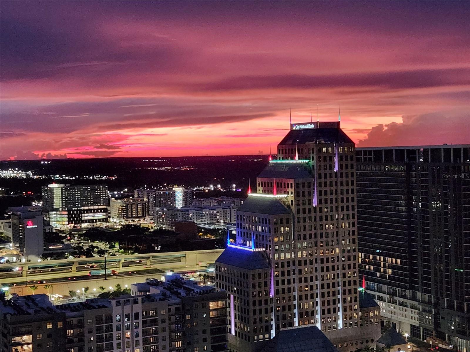 VUE/LK EOLA - Residential