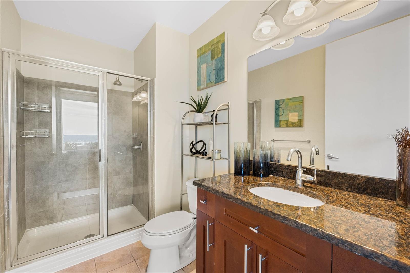 VUE/LK EOLA - Residential