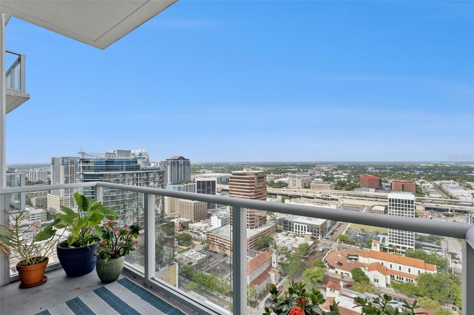 VUE/LK EOLA - Residential