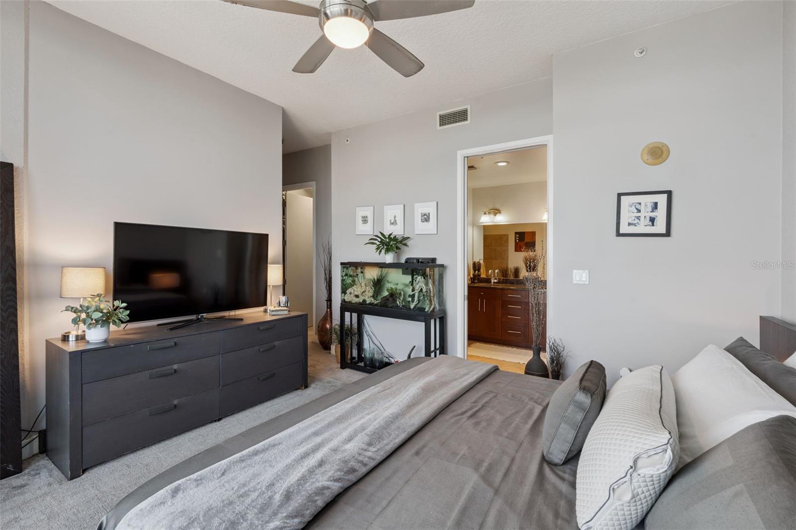 VUE/LK EOLA - Residential