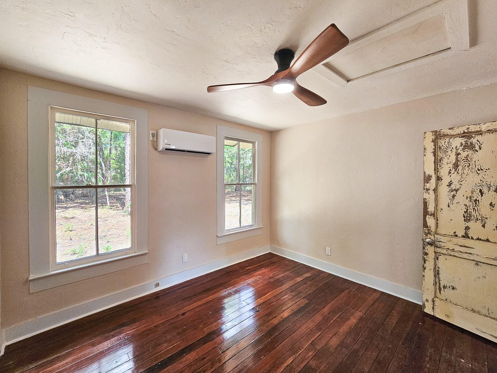 LAKE HIGHLANDS - Residential