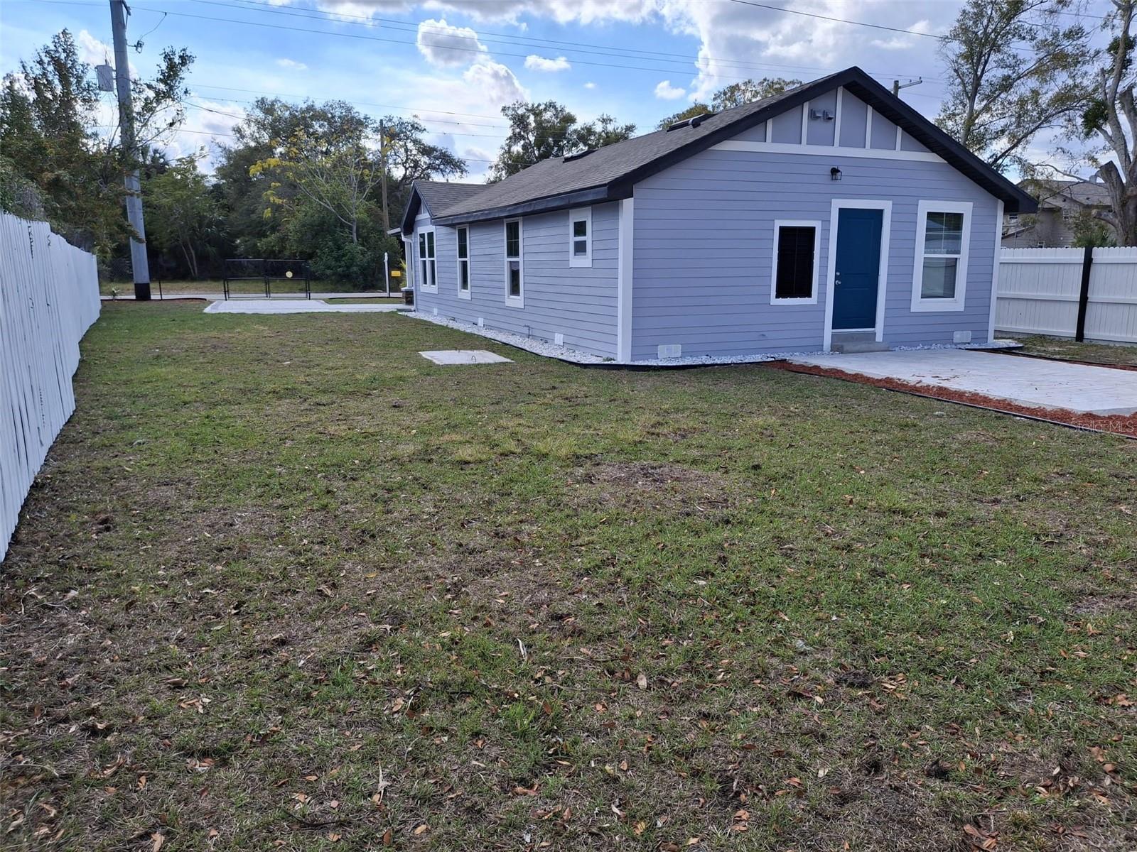 IDA LAKE SUB - Residential