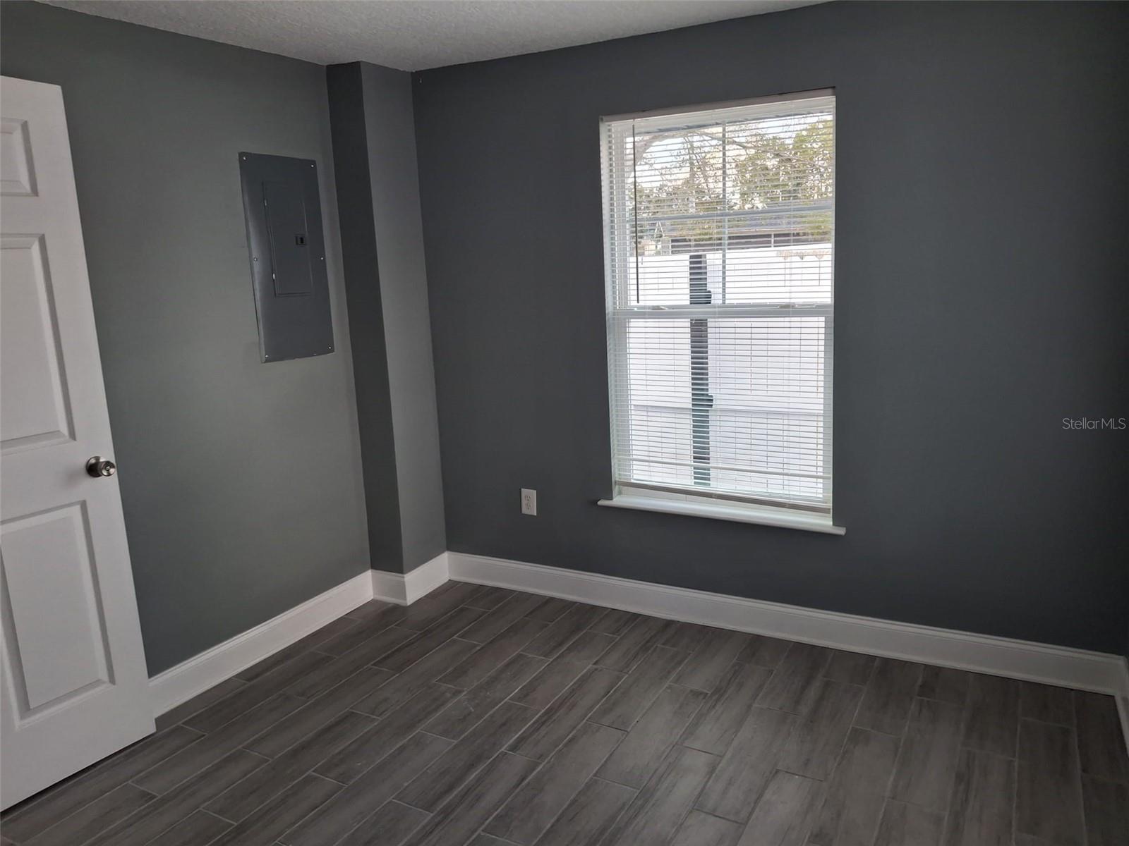 IDA LAKE SUB - Residential