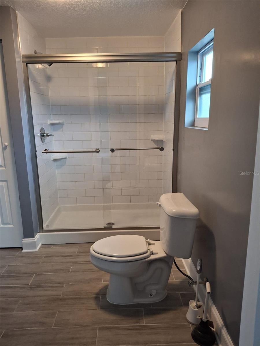 IDA LAKE SUB - Residential