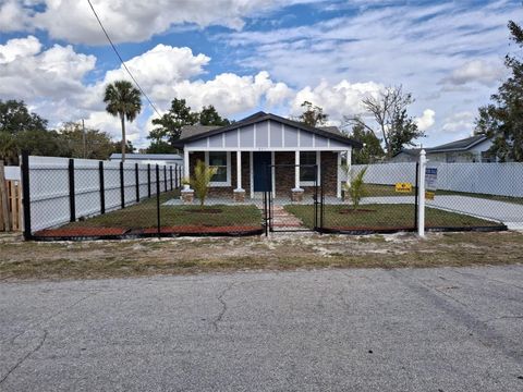 Photo of 825 3rd Street, Winter Haven, FL 33881 (MLS # O6380870)