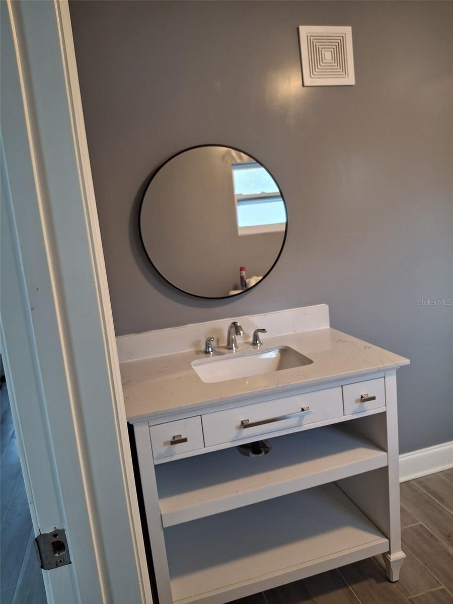 IDA LAKE SUB - Residential