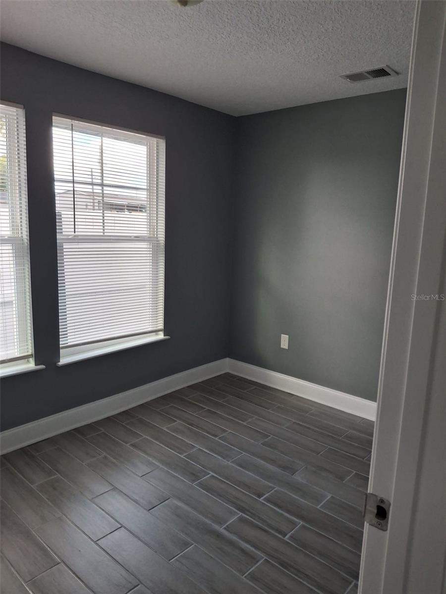 IDA LAKE SUB - Residential