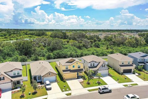 A home in PALMETTO