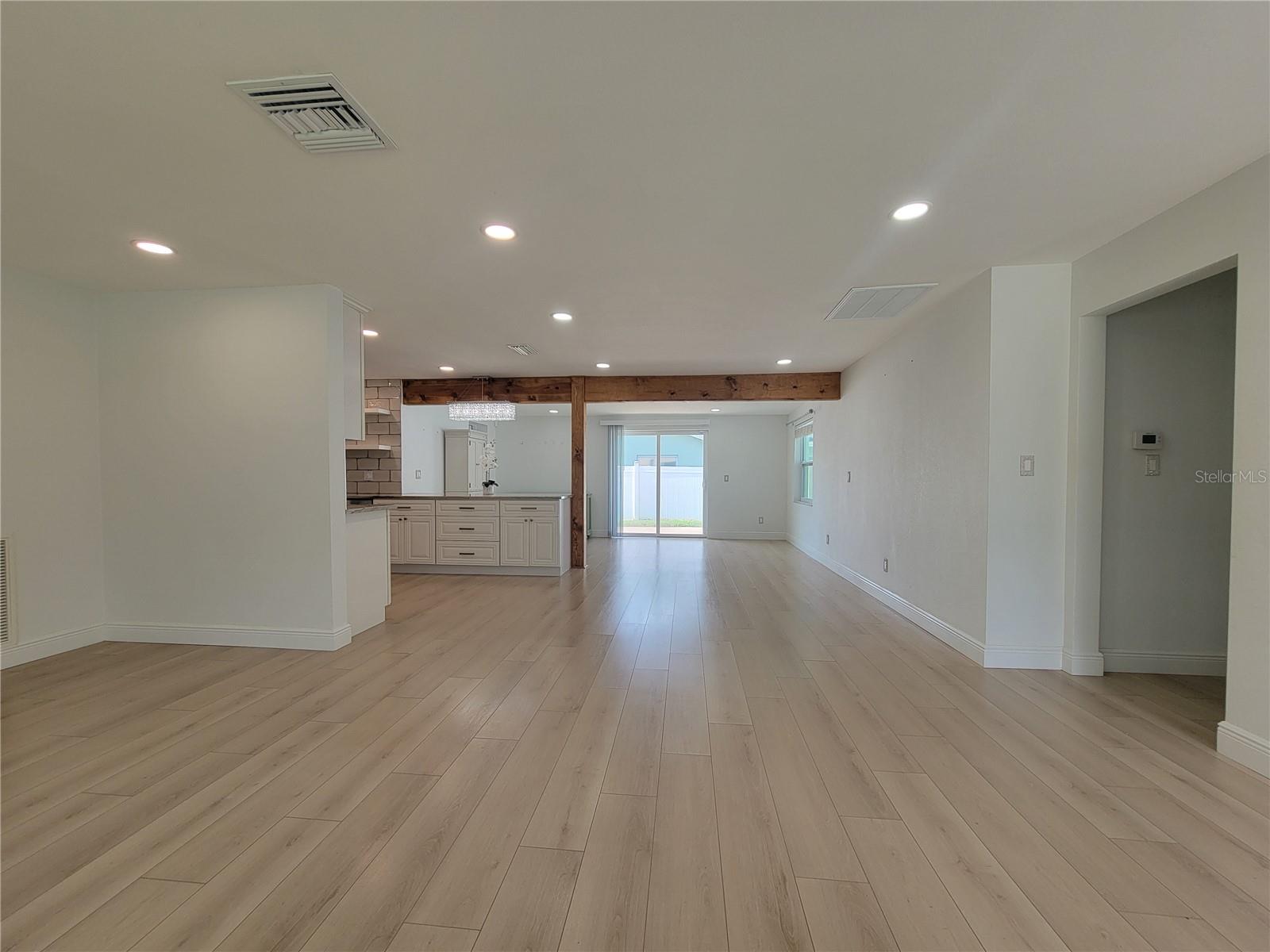 2631 OAKBROOK DRIVE