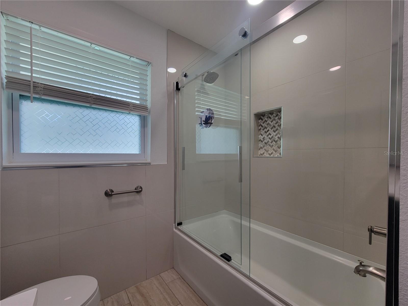 OAKBROOK WOODS 1ST ADD - Residential