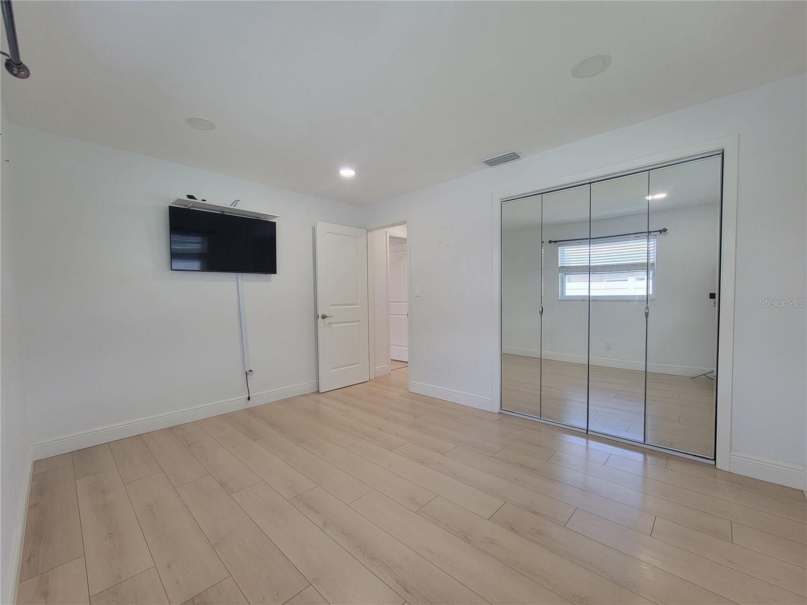 OAKBROOK WOODS 1ST ADD - Residential