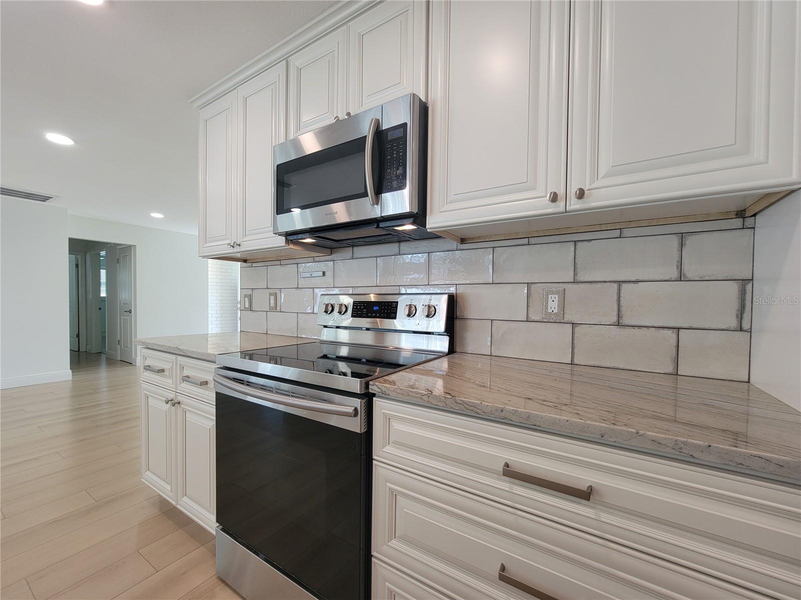 OAKBROOK WOODS 1ST ADD - Residential