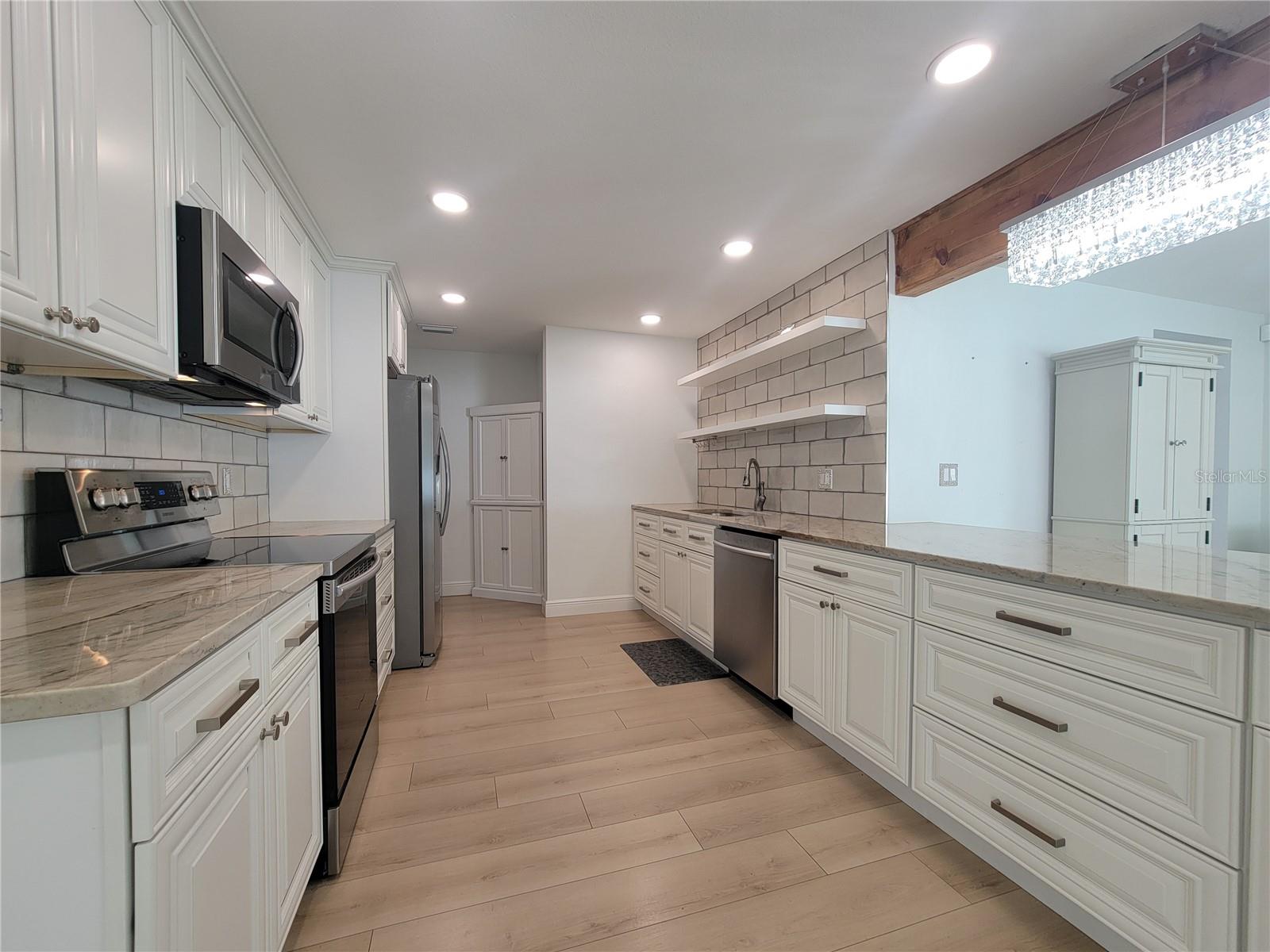 OAKBROOK WOODS 1ST ADD - Residential