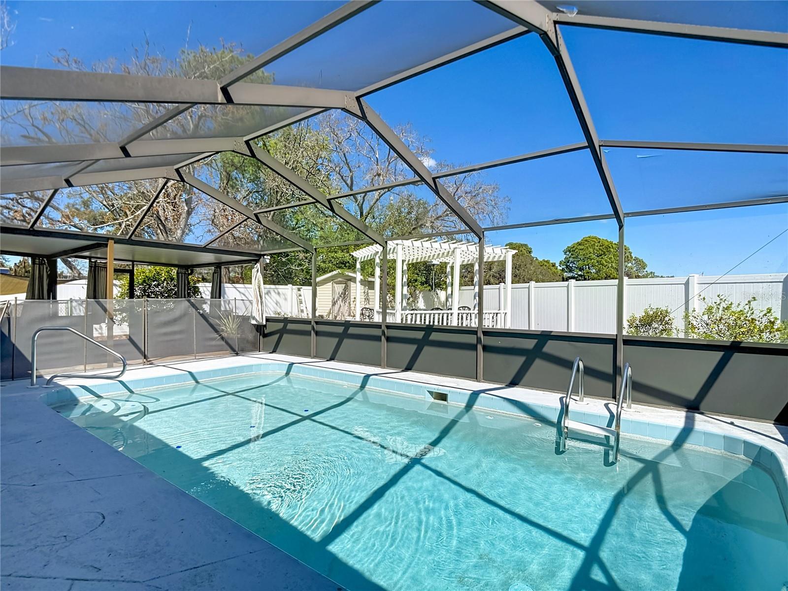 DRIFTWOOD VILLAGE - Residential