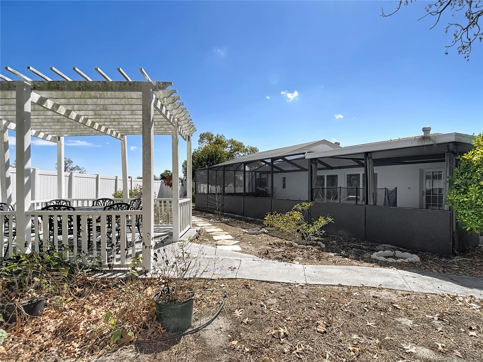 DRIFTWOOD VILLAGE - Residential