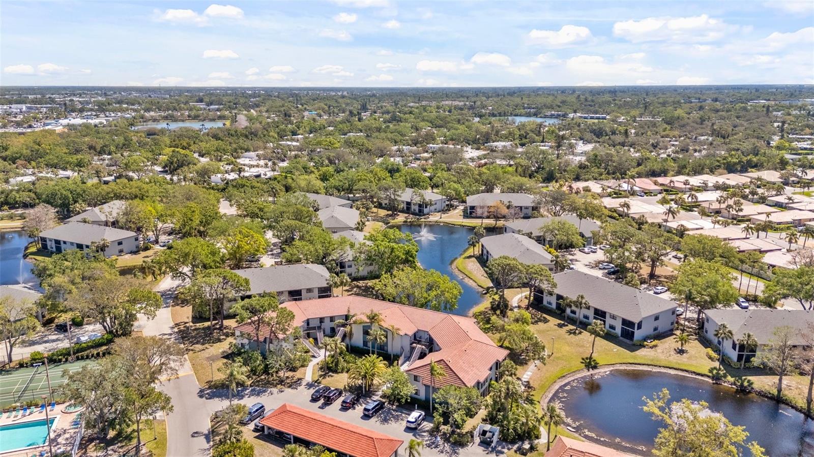 SHOREWALK - Residential