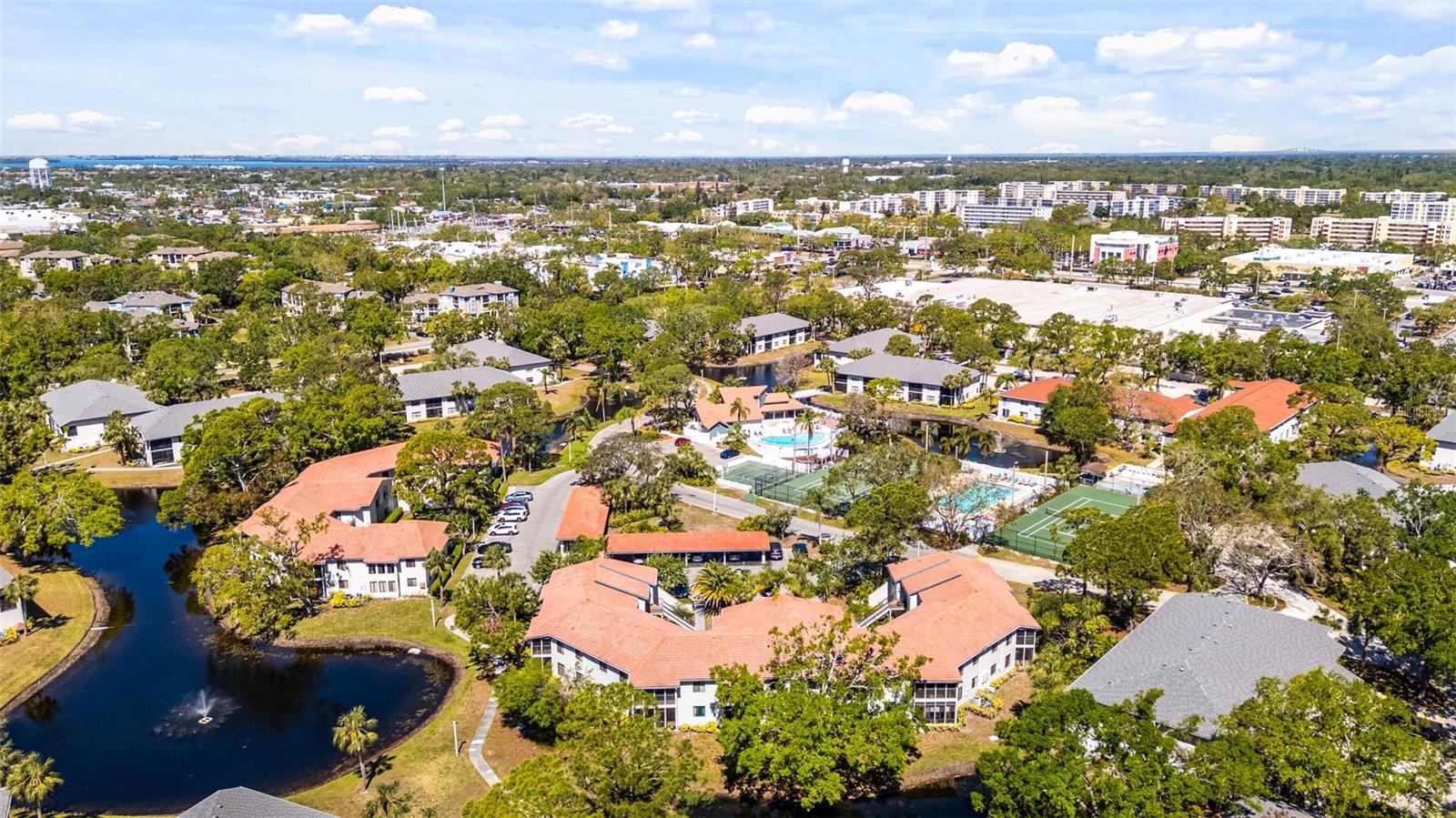 SHOREWALK - Residential