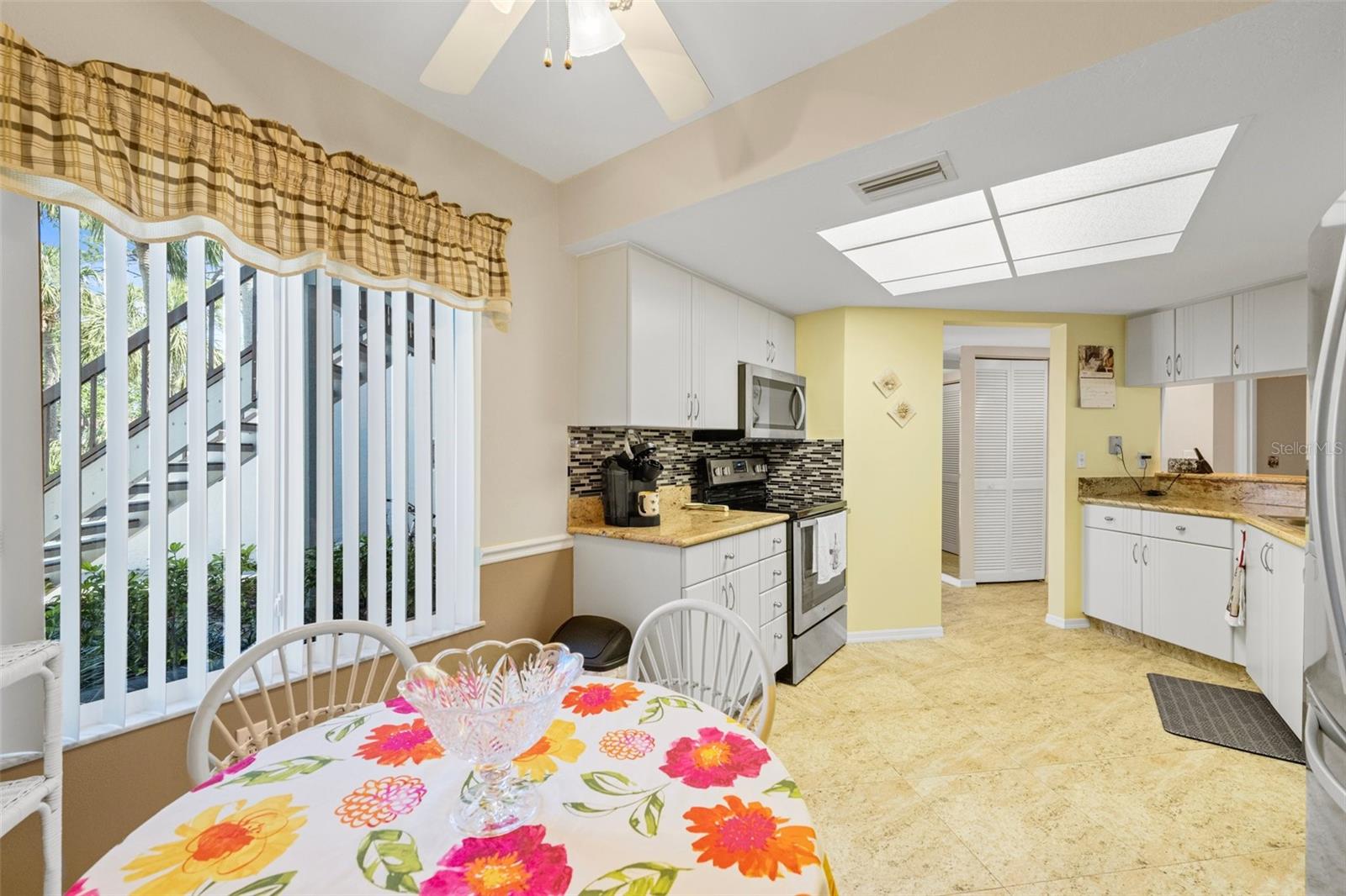 SHOREWALK - Residential