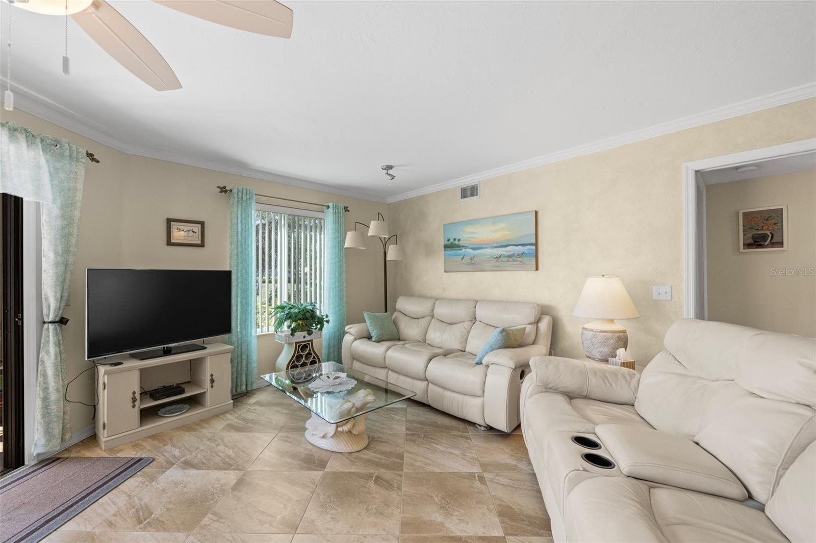 SHOREWALK - Residential