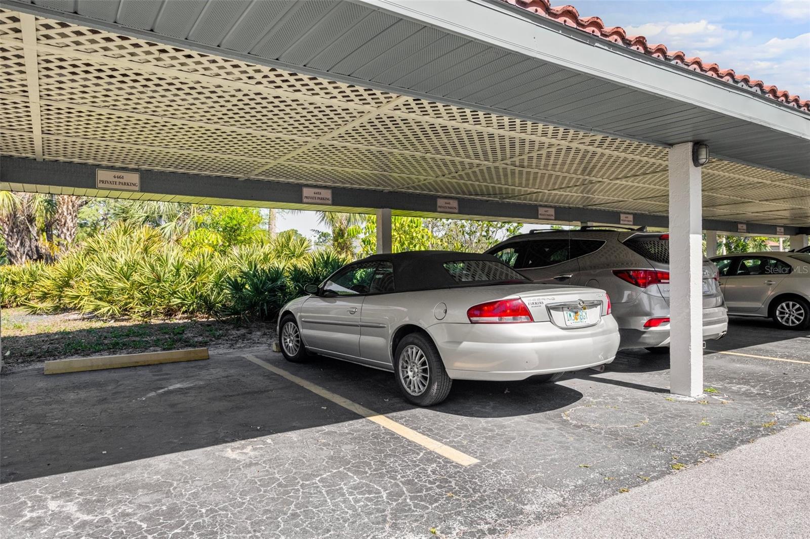 SHOREWALK - Residential