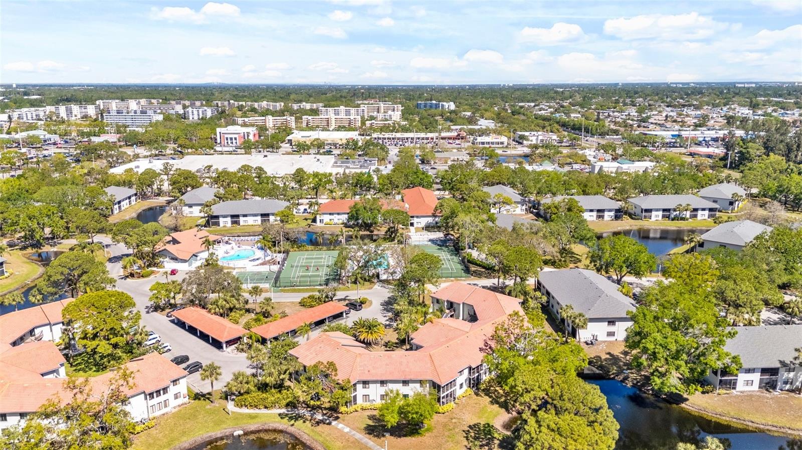 SHOREWALK - Residential