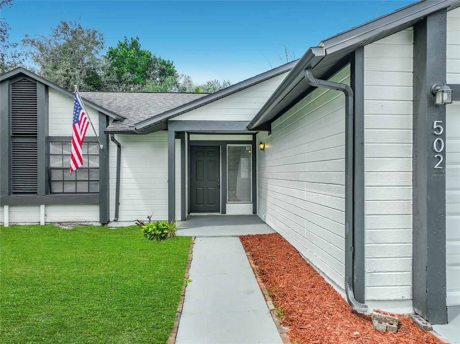 502 HAGER DR