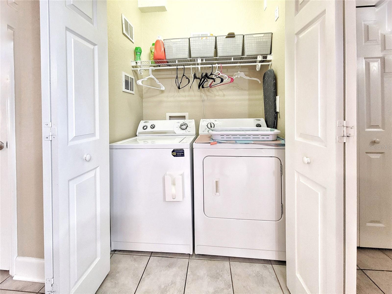 GRANTWOOD CONDO PH II - Residential