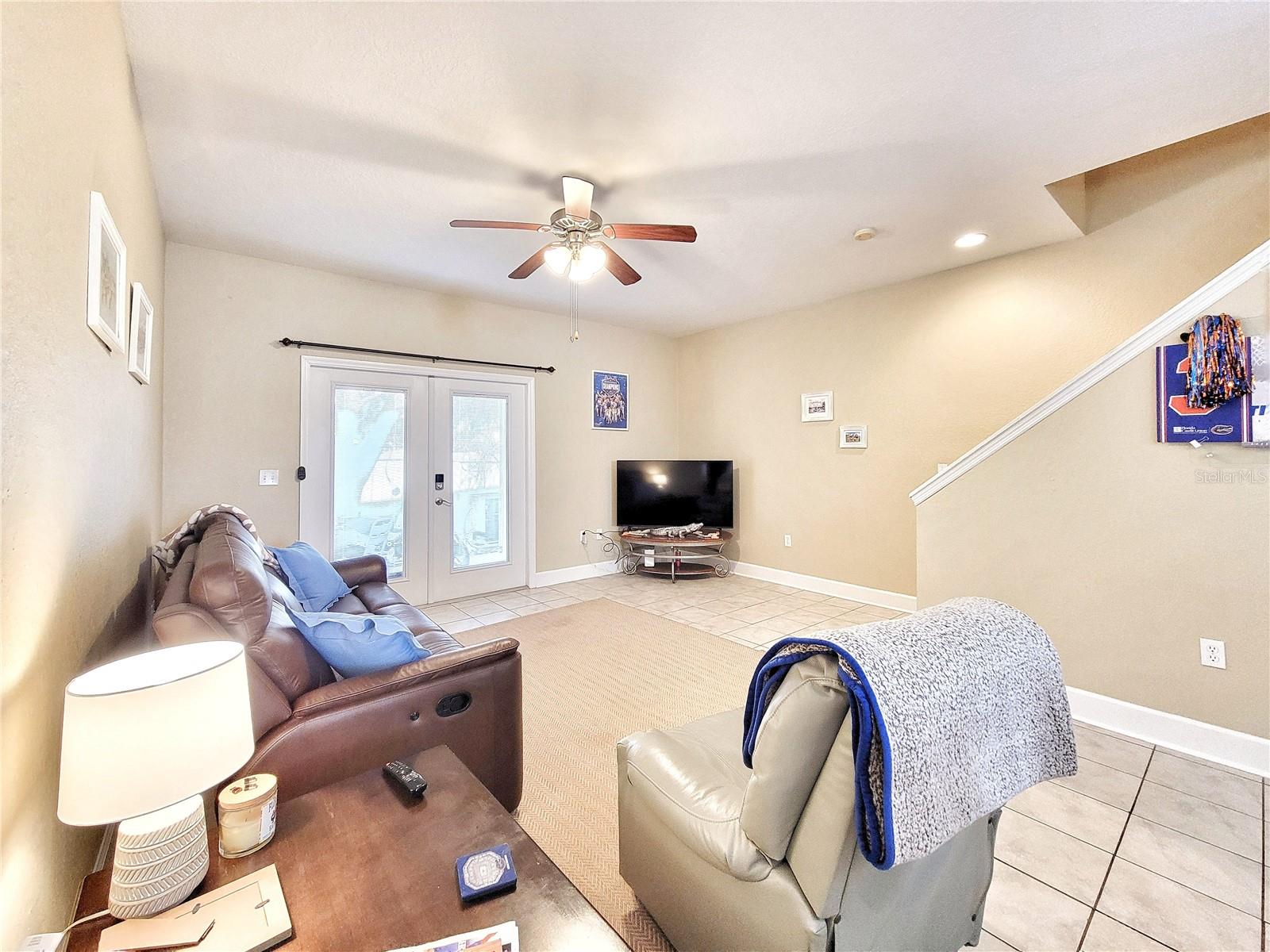 GRANTWOOD CONDO PH II - Residential