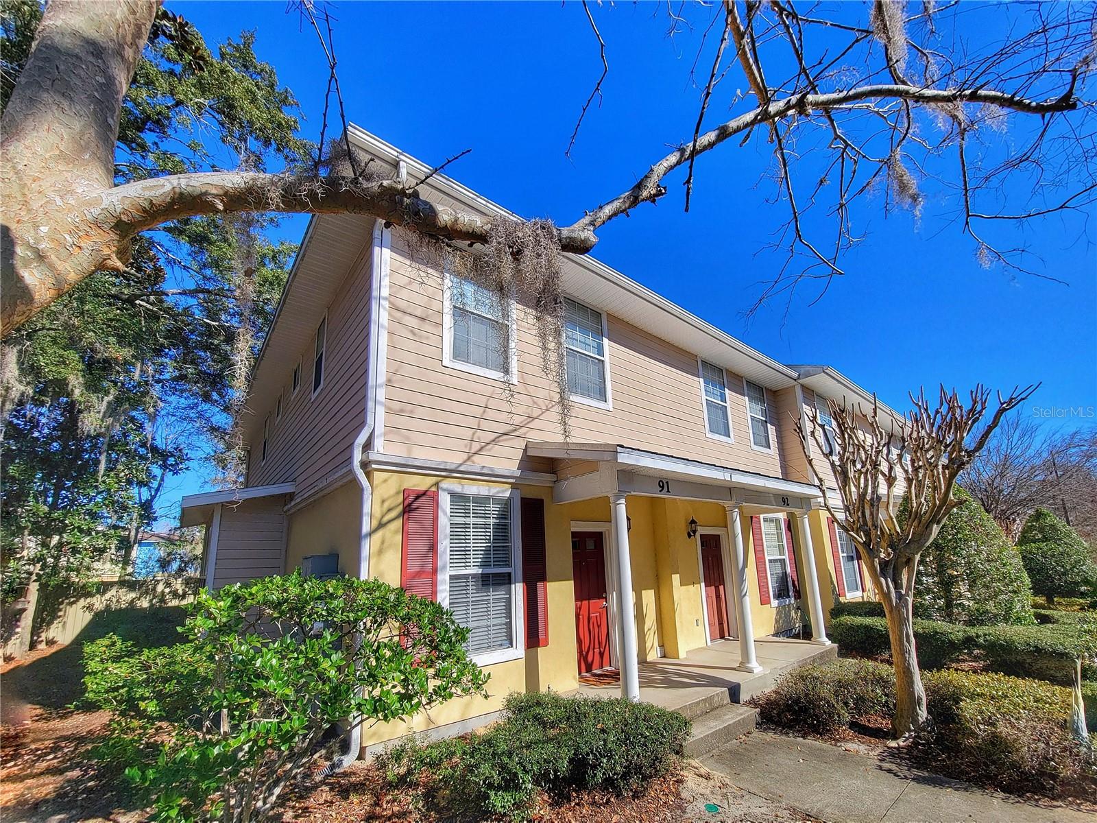 GRANTWOOD CONDO PH II - Residential