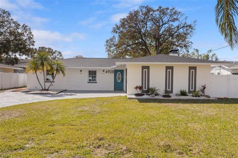 A home in TAMPA